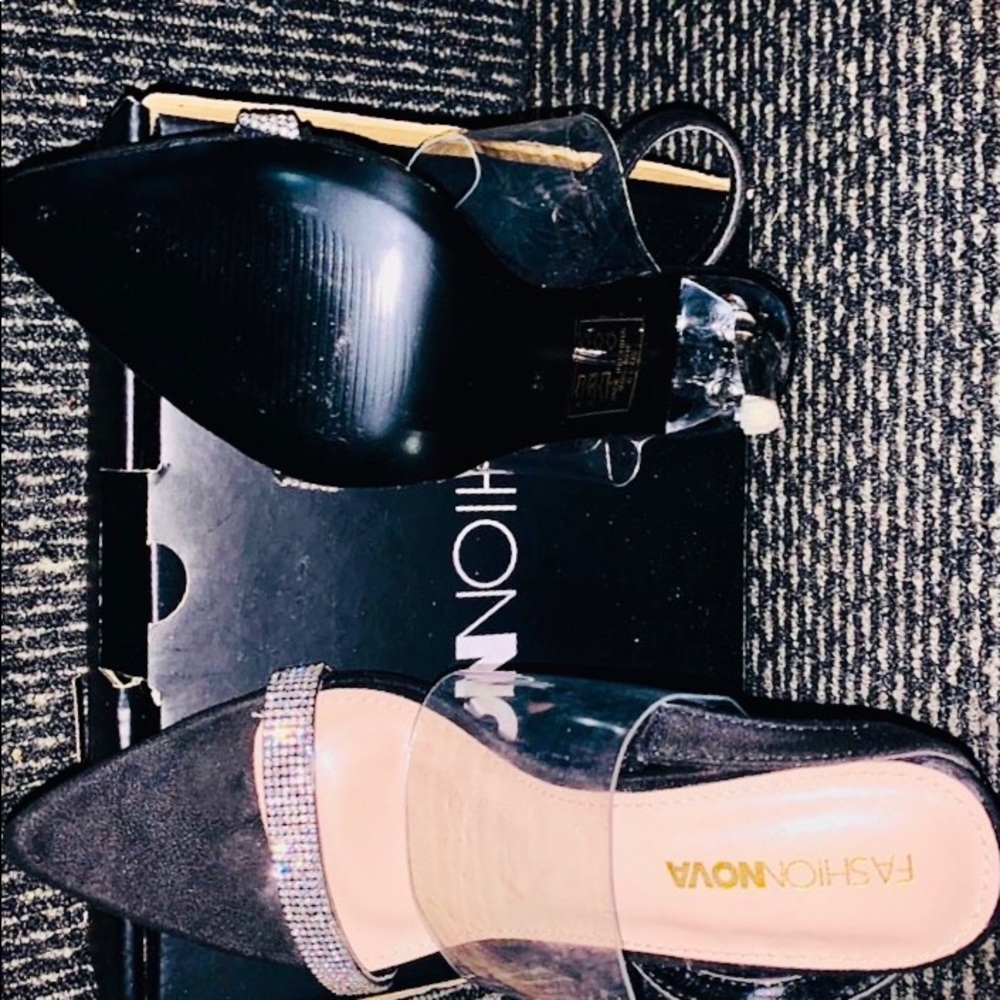 Black heels sandals